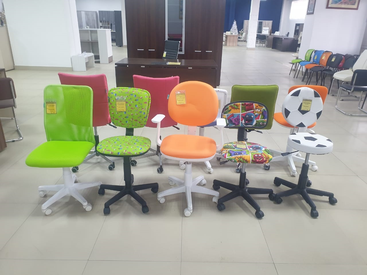 Детские кресла в наличии и на заказ