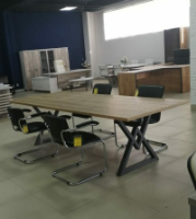Столы для переговоров на металлокаркасе